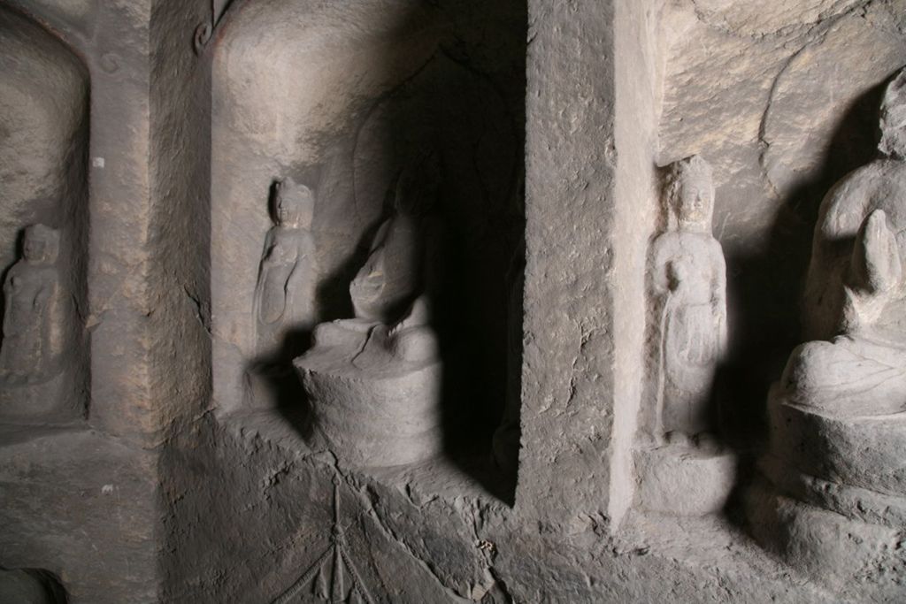 Miniature of Southern Xiangtangshan, Cave 1, interior, right side