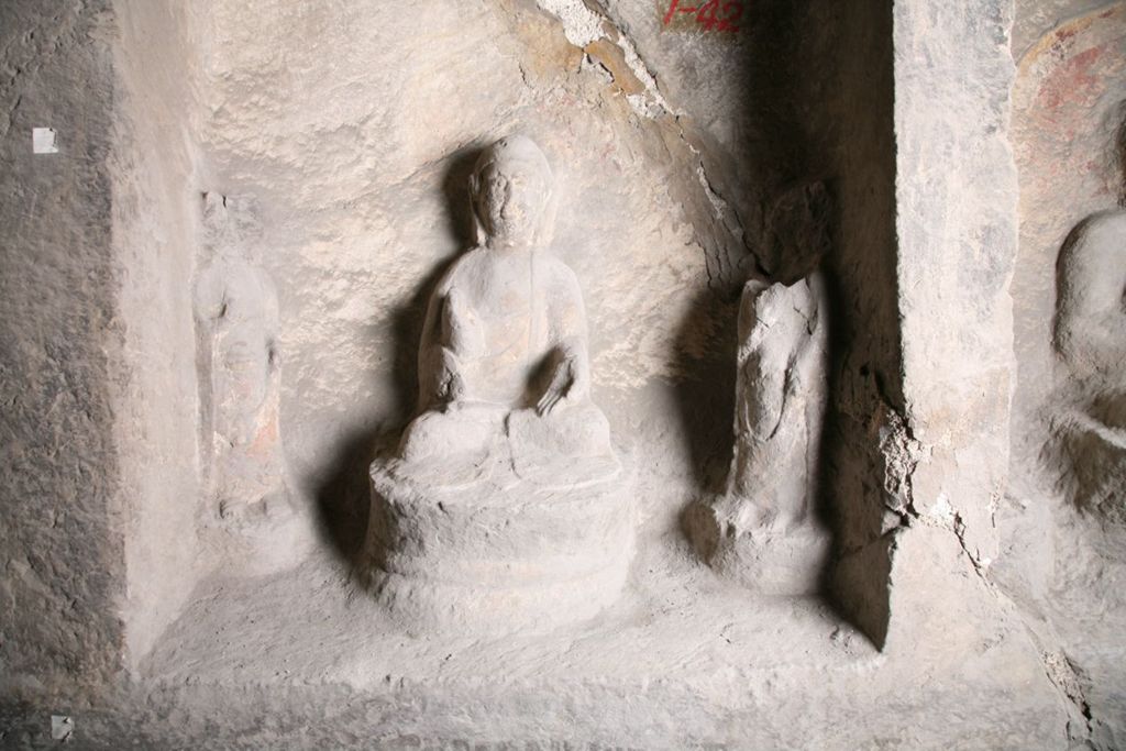 Miniature of Southern Xiangtangshan, Cave 1, interior, right side