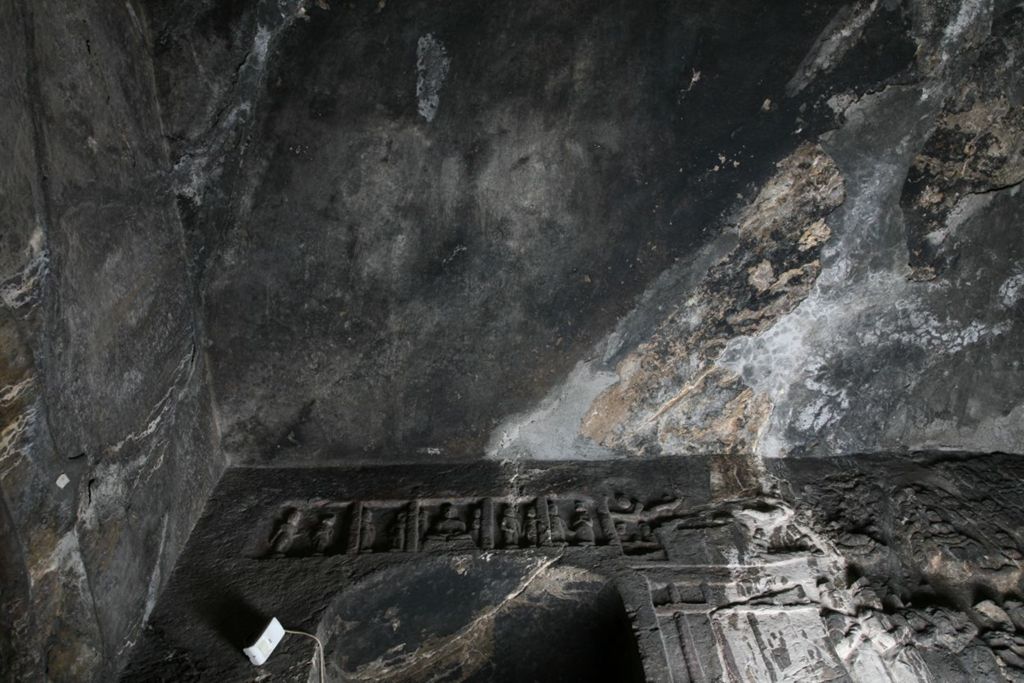 Miniature of Southern Xiangtangshan, Cave 1, ceiling