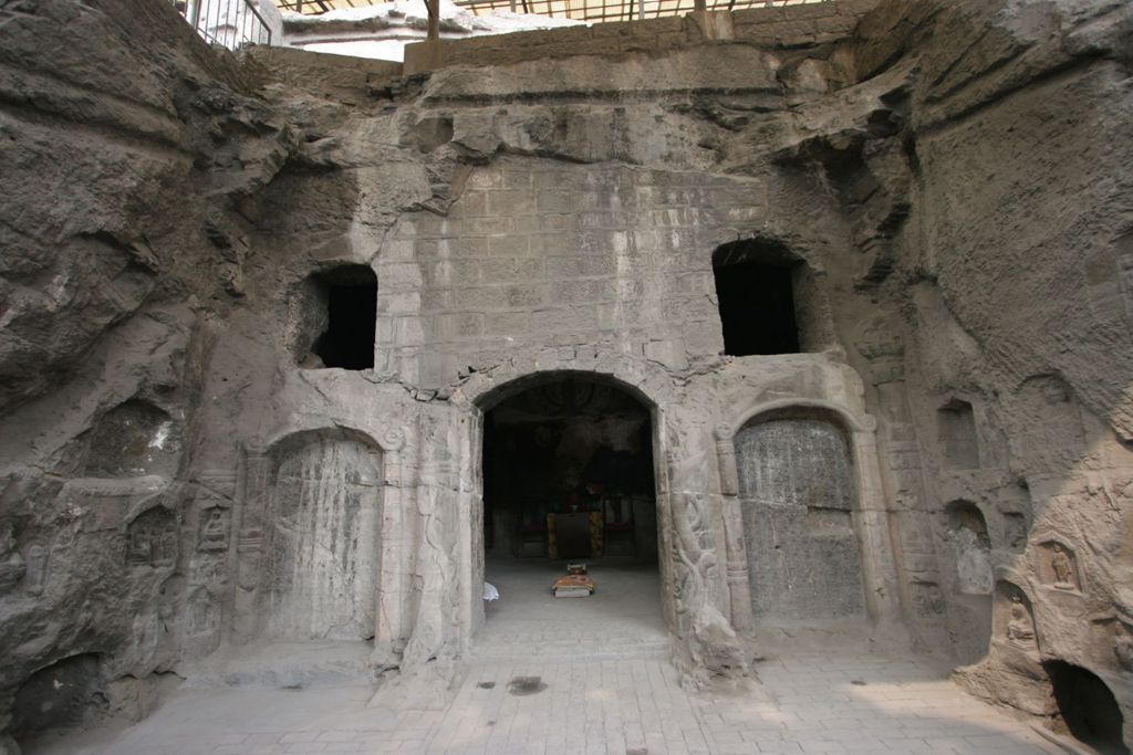 Miniature of Southern Xiangtangshan, Cave 2, exterior