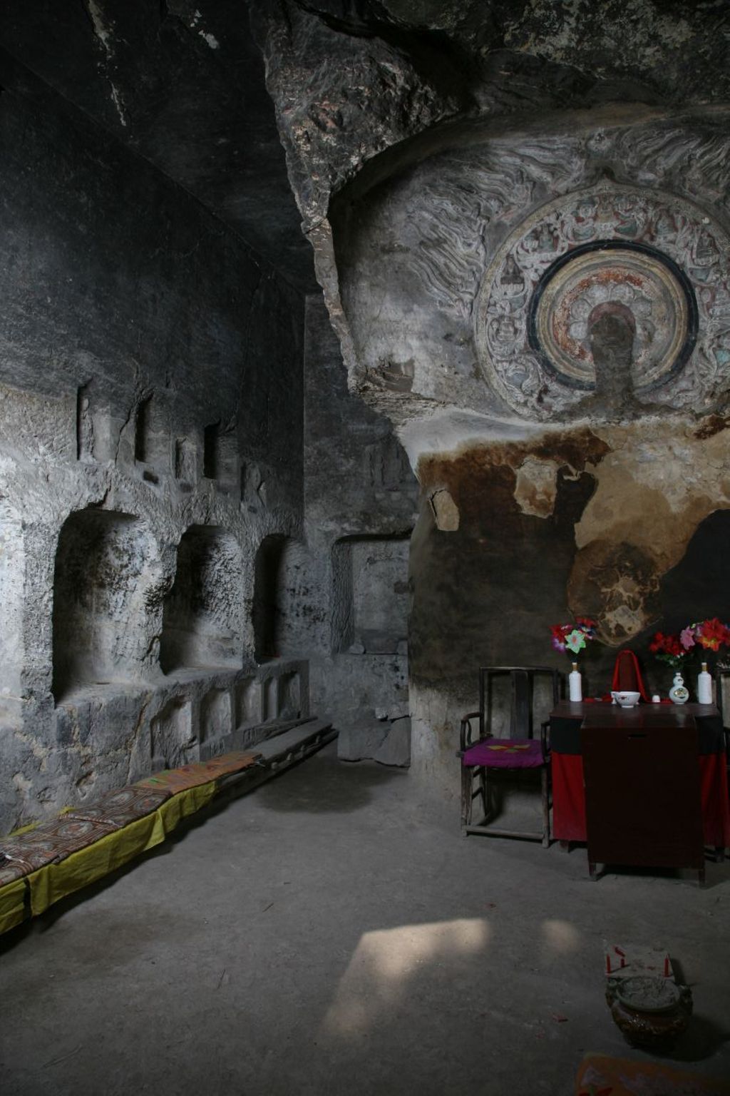 Miniature of Southern Xiangtangshan, Cave 2, interior