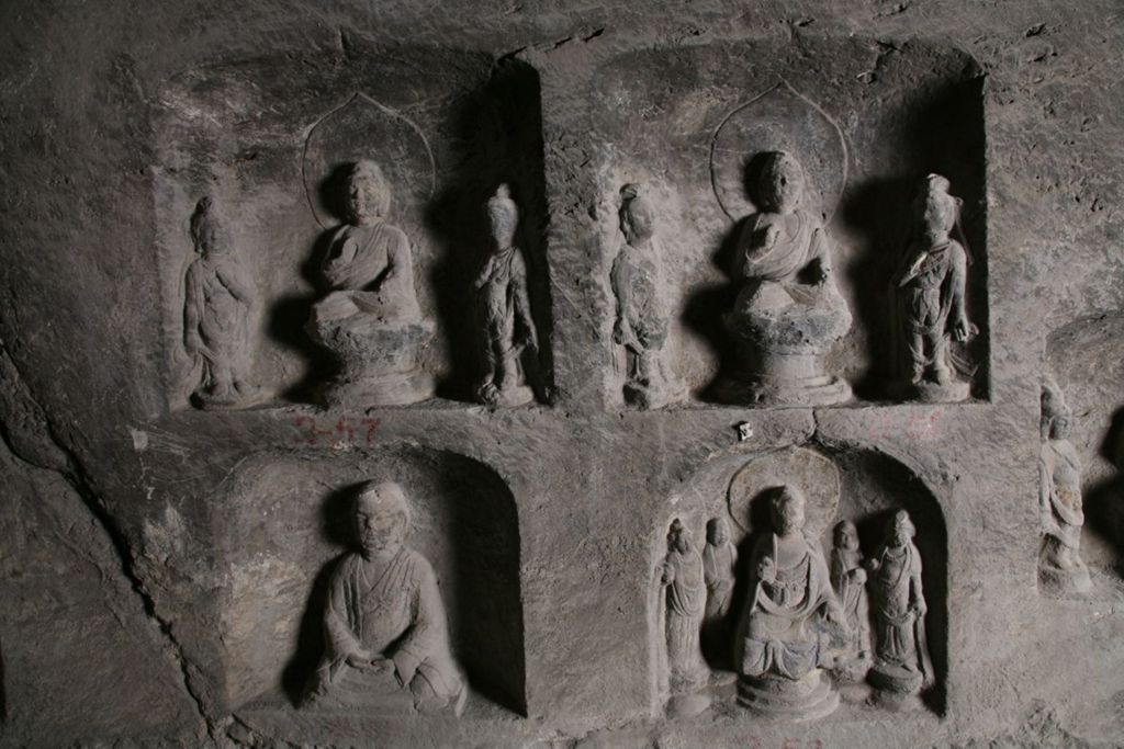 Miniature of Southern Xiangtangshan, Cave 2, interior