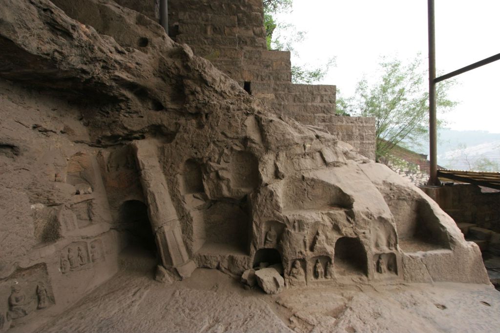 Miniature of Southern Xiangtangshan, Cave 3, exterior