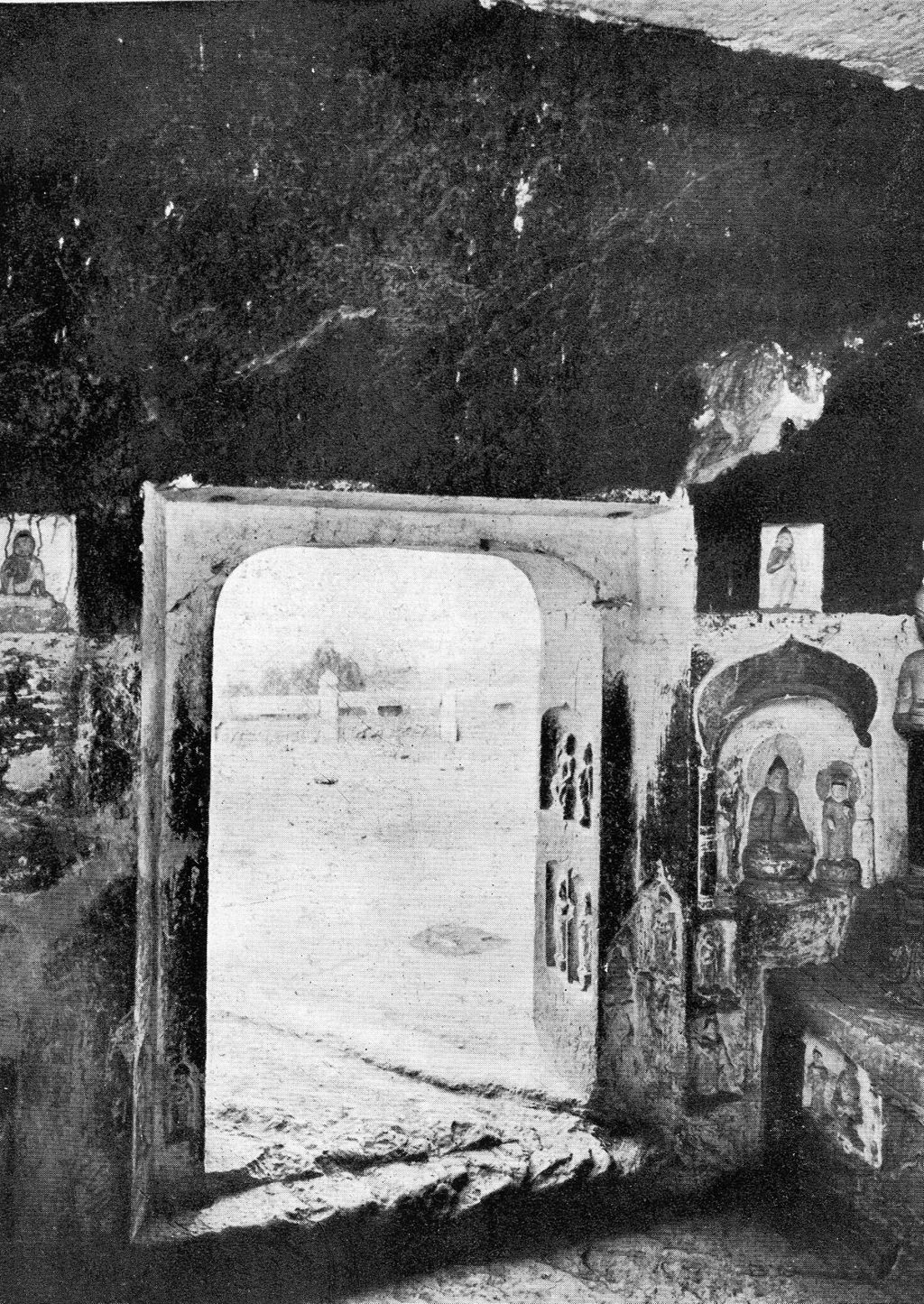 Miniature of Southern Xiangtangshan, Cave 4, interior