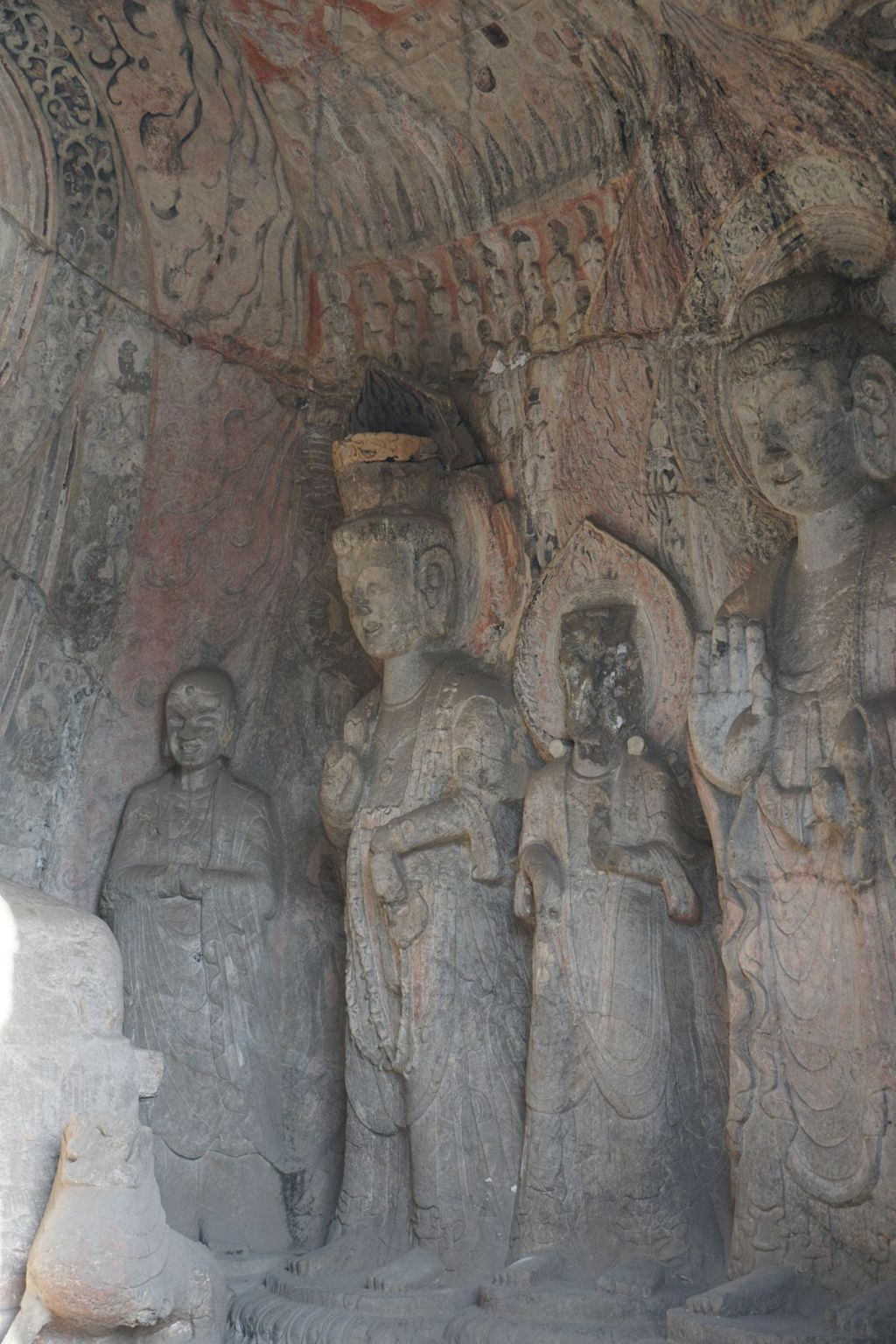 Miniature of Longmen Binyang Central Cave, central Buddha, assisted by two bodhisattvas and two disciples on each side