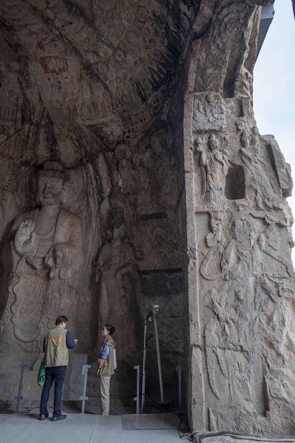 Miniature of Longmen Binyang Central Cave, northeast corner and entrance