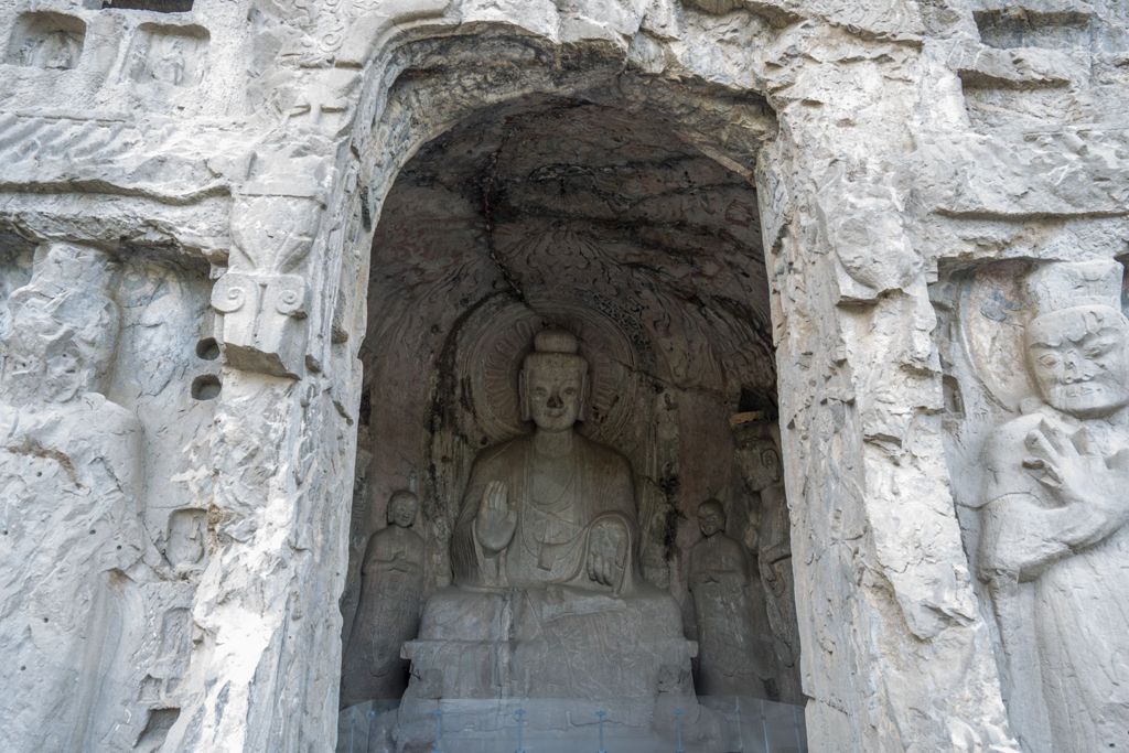 Miniature of Longmen Binyang Central Cave, central Buddha