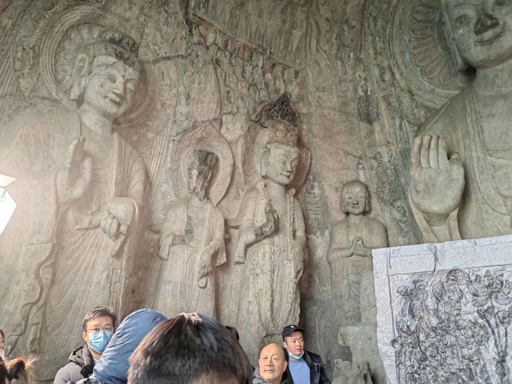 Miniature of Longmen Binyang Central Cave, south wall