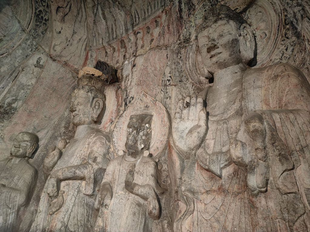Miniature of Longmen Binyang Central Cave, north wall