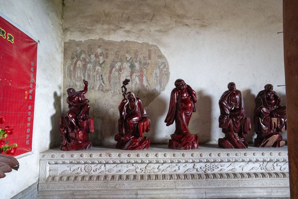 Miniature of Lower Guangsheng Temple, front hall (or former Buddha's Temple), wooden statues