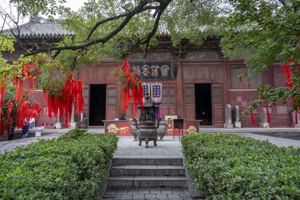 Miniature of Lower Guangsheng Temple, back hall (or Daxiong Bodian), exterior