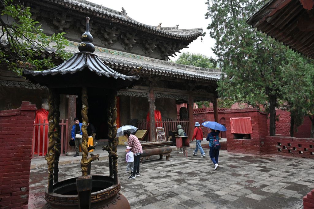 Miniature of Water God's Temple (Shuishen Temple) of the Guangsheng Monastery, courtyard
