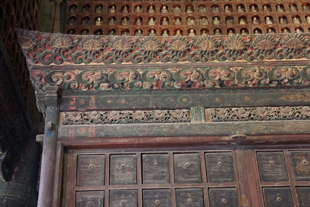 Miniature of Rulai Hall (Rulaidian, Tathagatha Hall or Shakyamuni Hall), scripture cabinets and small Buddha