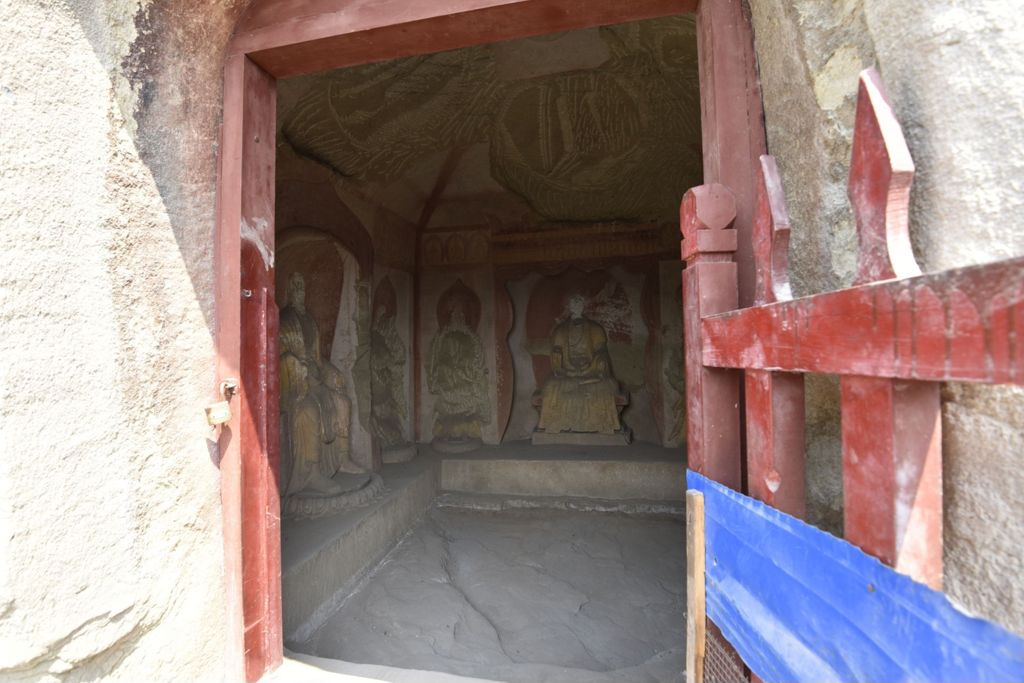 Miniature of Cave 2