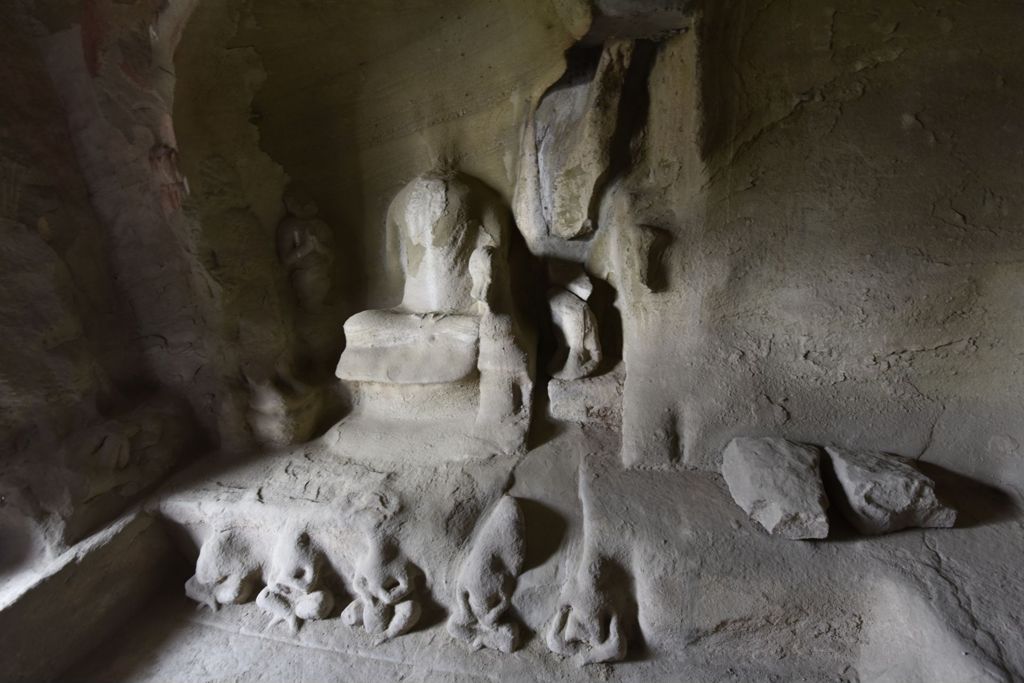 Miniature of Cave 10