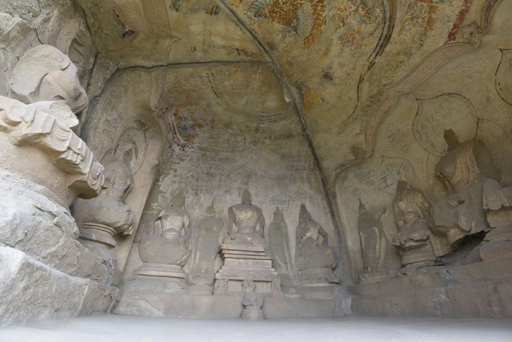 Miniature of Cave 18