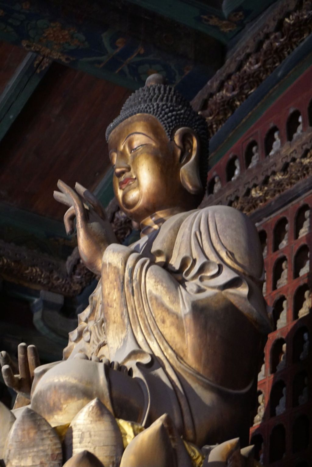 Miniature of Buddha Triad from Wanfo Pavilion (Wanfoge, Ten Thousand Buddhas Pavilion), Shakyamuni Buddha