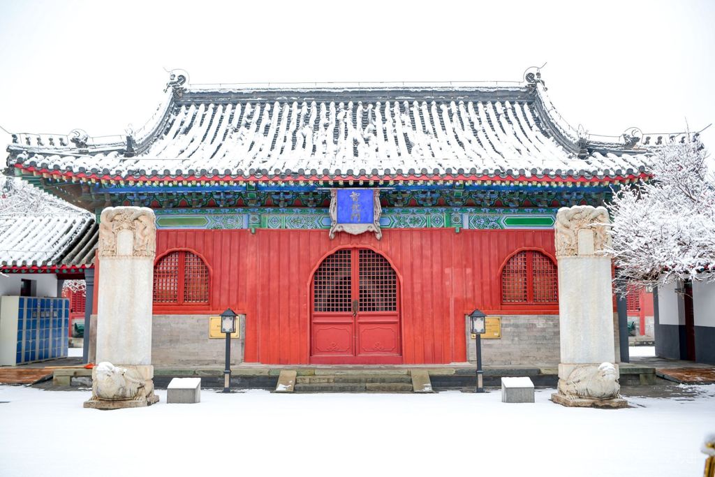 Miniature of Zhihua Gate (Zhihuamen, Tianwangdian, or Hall of the Heavenly Kings), exterior