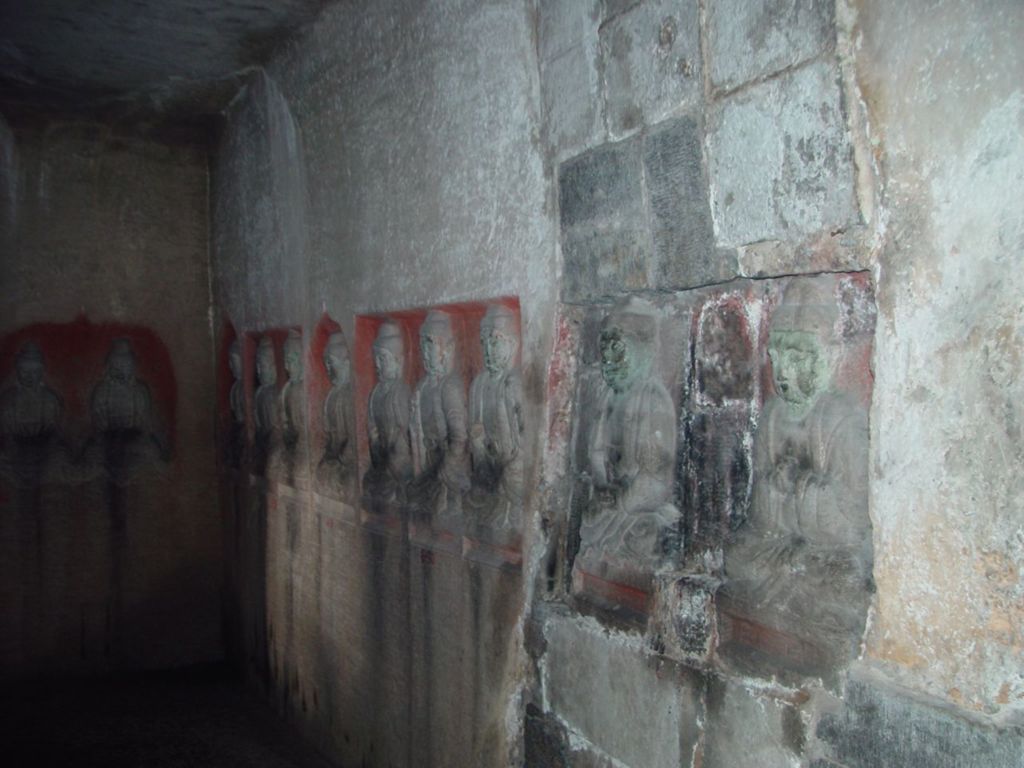 Miniature of Northern Xiangtangshan, Middle Cave, interior