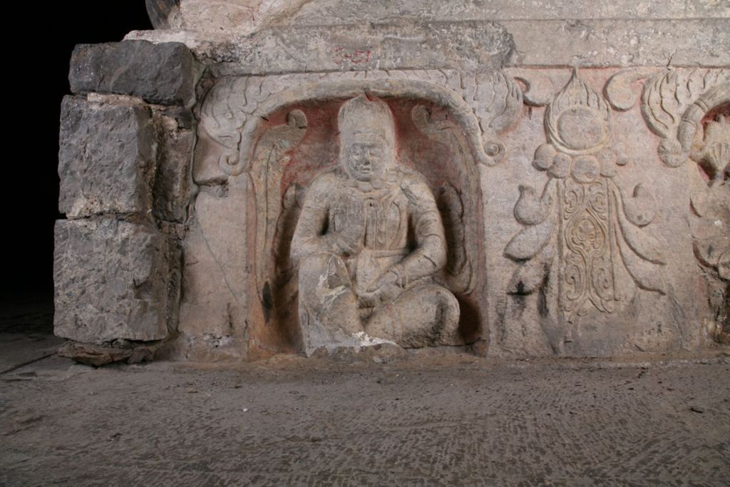 Miniature of Northern Xiangtangshan, Middle Cave, altar base, south