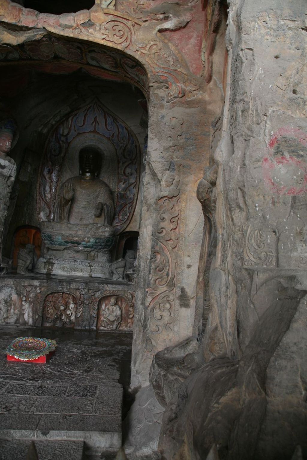 Miniature of Northern Xiangtangshan, Middle Cave, archway