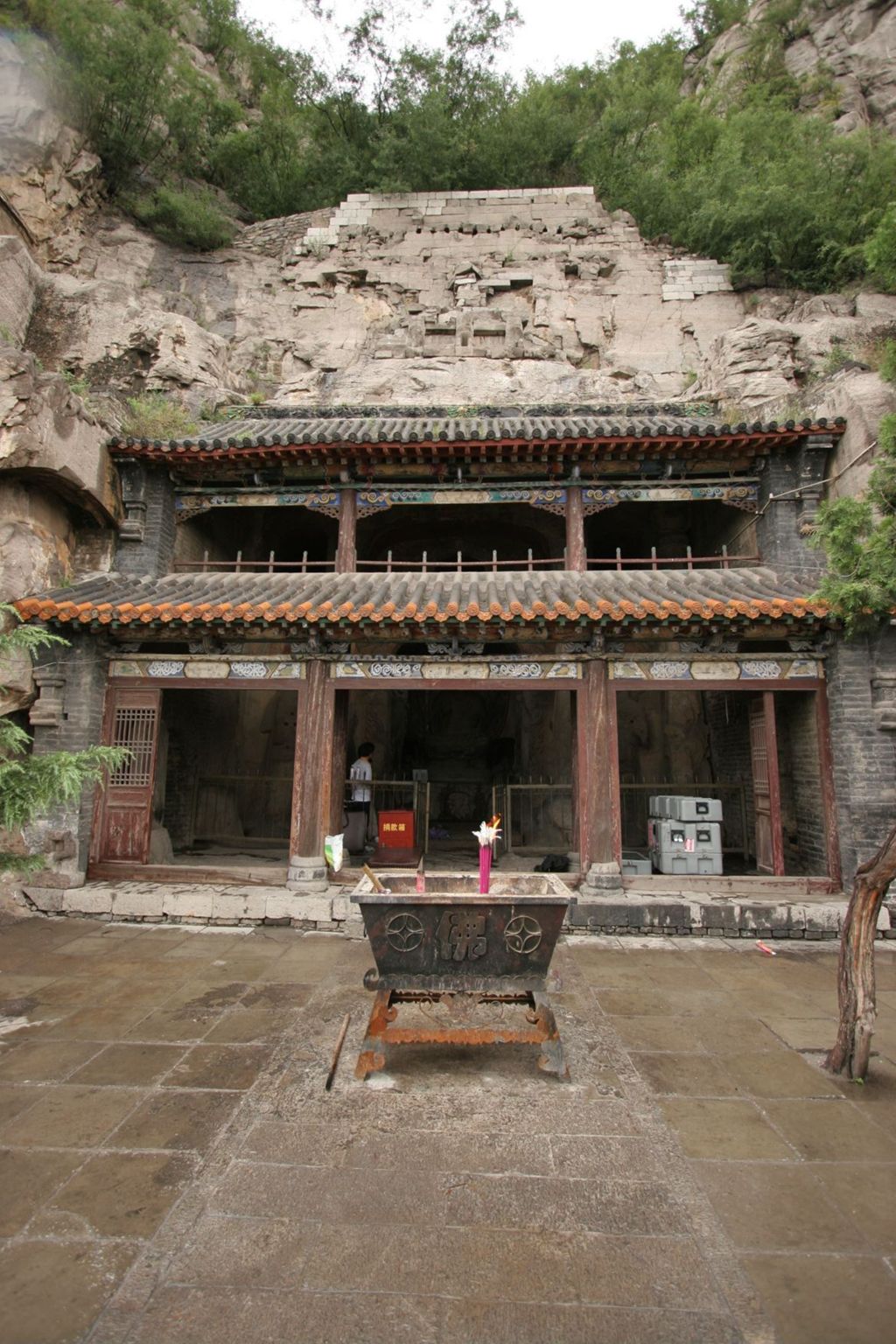 Miniature of Northern Xiangtangshan, Middle Cave, exterior