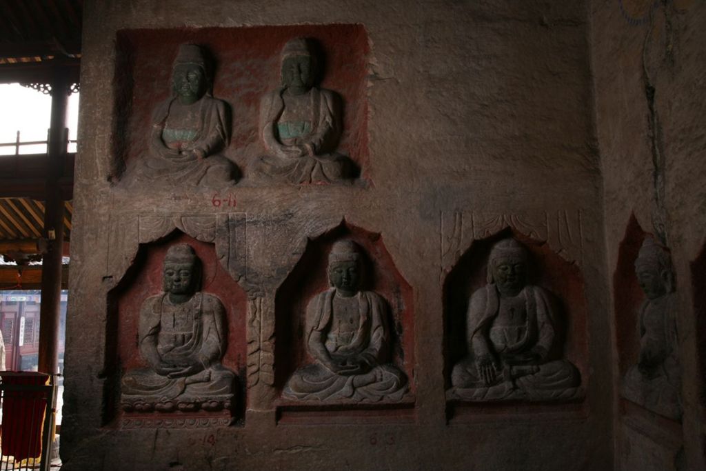 Miniature of Northern Xiangtangshan, Middle Cave, interior