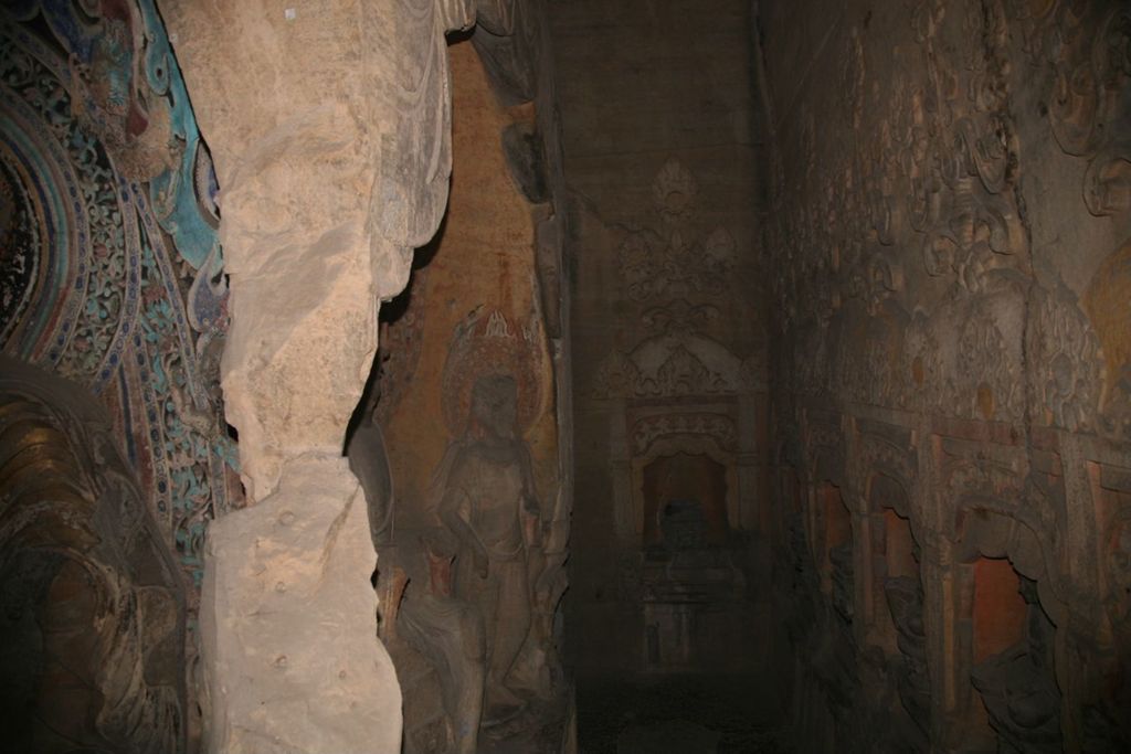 Miniature of Northern Xiangtangshan, North Cave, altar