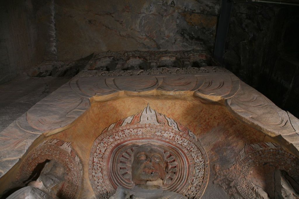 Miniature of Northern Xiangtangshan, North Cave, interior