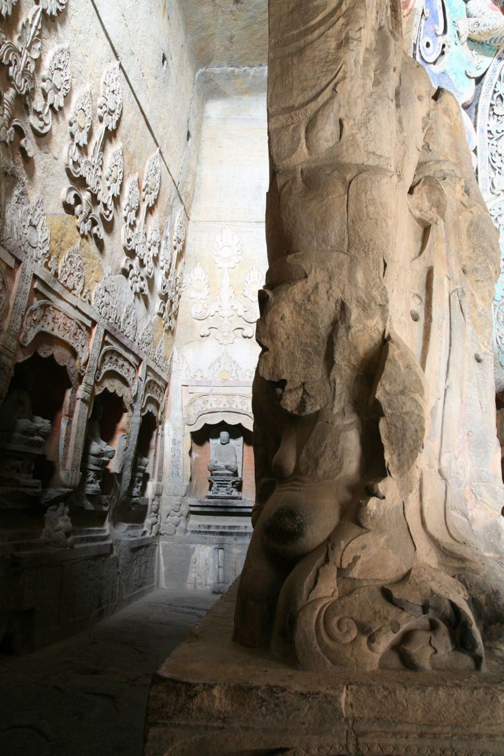 Miniature of Northern Xiangtangshan, North Cave, interior