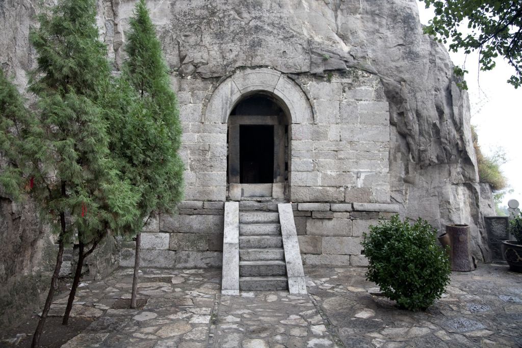 Miniature of Northern Xiangtangshan, North Cave, façade